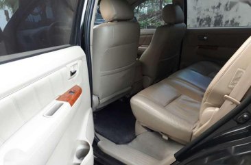 2009 Toyota Fortuner G Automatic 2.7 Gas engine for sale