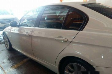 Well-kept BMW 318i 2011 for sale