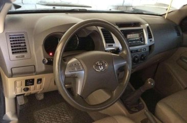 For sale: Toyota Hilux G 4x2 Manual Trans