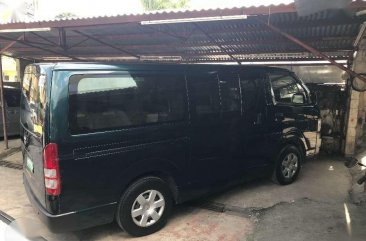 2005 Toyota Hiace commuter van diesel FOR SALE