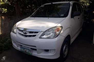 Toyota Avanza 2011 J for sale