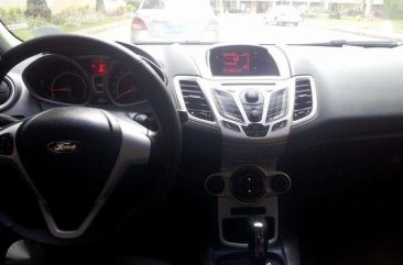 Ford Fiesta 2014 sedan automatic for sale