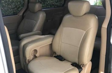 Hyundai Grand Starex Gold VGT 2009 Matic For Sale 