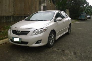 Well-maintained Toyota Corolla Altis 2010 for sale