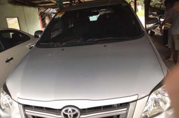 Toyota Innova E 2015 automatic for sale