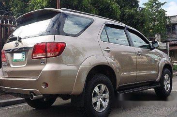 Well-kept Toyota Fortuner 2006 for sale