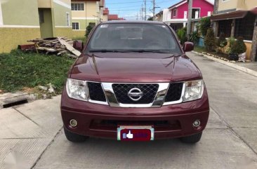 Nissan Navara 4x4 MT 2012 for sale