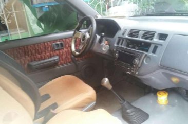 Toyota Revo gl 2004 for sale