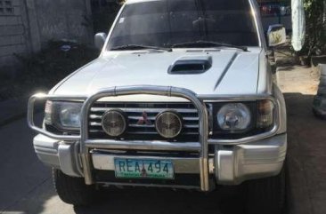 Mitsubishi Pajero 2800 1999 AT Silver For Sale 