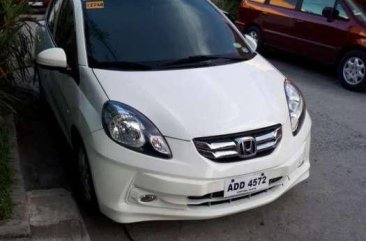 Honda Brio Amaze V 1.3 2016 AT White For Sale 