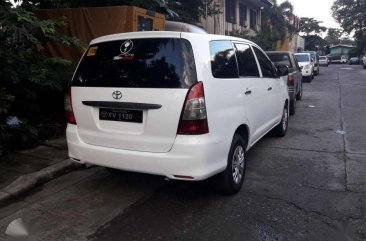 FOR SALE TOYOTA Innova j diesel 2016