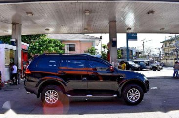 2013 Mitsubishi Montero GLX 4x2 MT Fresh FOR SALE