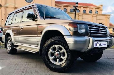 For Sale 1998 Fresh Well Maintained Mitsubishi Pajero Local Manual 4x4