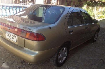 Nissan Sentra Supersaloon 1996 MT Beige For Sale 