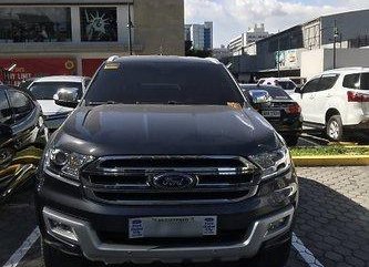 Well-maintained Ford Everest 2017 for sale