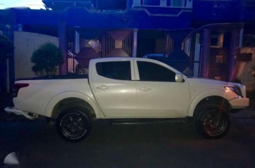 2015 Mitsubishi Strada glx for sale