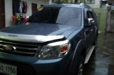 Ford Everest limited 4x2 AT for sale