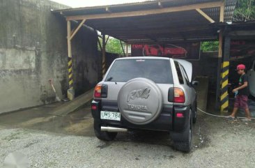 Toyota Rav4 2-doors MT Grey SUV For Sale 