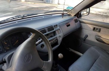 2004 Toyota Revo Manual White SUV For Sale 