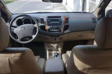 2009 Toyota Fortuner G Gas Lady driven for sale