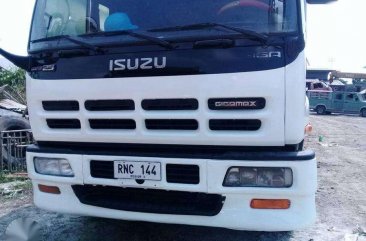 For sale... Isuzu Giga cargo 10pe engine