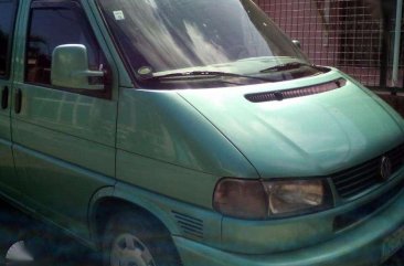 Volkswagen Caravelle 1998 MT Green For Sale 