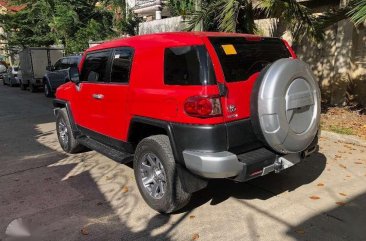 2015 Toyota FJ Cruiser AT Red SUV For Sale 