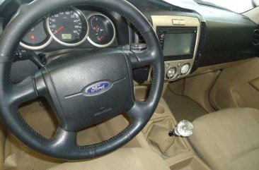 2010 Ford Everest MT DSL for sale