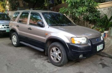 2003 Ford Escape XLT 4X4 gas matic for sale
