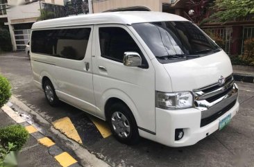 FOR SALE: 2010 Toyota Hiace Super Grandia