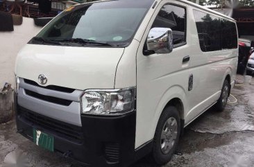 2016 Toyota Hiace Commuter 2.5 Manual Diesel White for sale