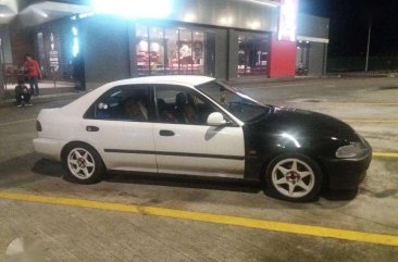 Honda Civic 1994 ESi MT White Sedan For Sale 