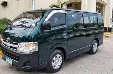 Toyota HI-ACE COMMUTER 2011 Green For Sale 