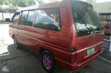 Nissan Vanette Diesel Manual Red For Sale 