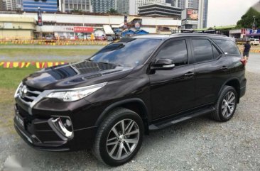 2017 Toyota Fortuner G AT Black For Sale 