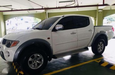 Mitsubishi Strada Gls 4x4 AT White For Sale 