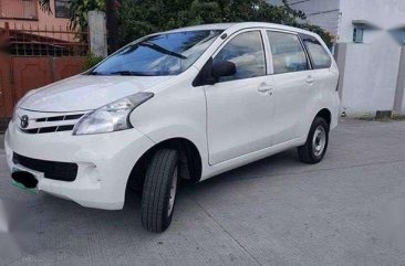 2012 Toyota Avanza 2nd Gen MT White For Sale 