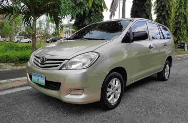 Well-maintained Toyota Innova 2010 for sale