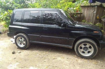 Suzuki Escudo 2001 Automatic Black SUV For Sale 