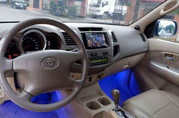 Toyota Fortuner 2006 AT Silver SUV For Sale 