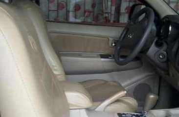 Toyota Fortuner Diesel AT 2005 Silver For Sale 