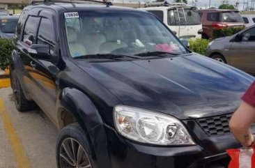 Ford Escape Automatic Black SUV For Sale 