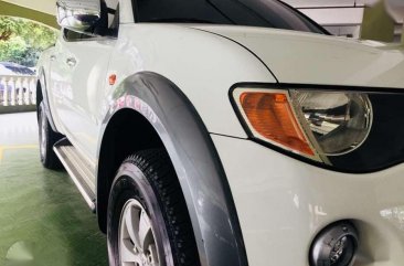 Mitsubishi Strada Gls 4x4 AT White For Sale 