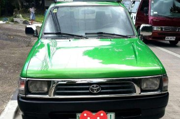 Toyota Hilux 4x2 manual 2001 model for sale