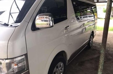 Toyota Hiace GL Grandia 2015 MT White For Sale 