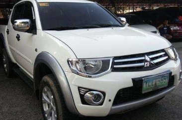 Mitsubishi Strada 4x4 2013 AT White For Sale 