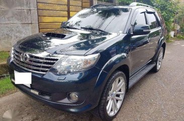 2014 Model Toyota Fortuner V 4x2 Matic for sale