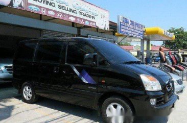 Well-maintained Hyundai Starex 2005 for sale