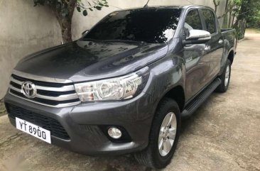 2016 TOYOT Hilux for sale