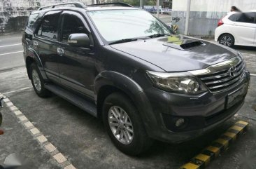 Toyota Fortuner V diesel 4x4 matic top of the line 2013
